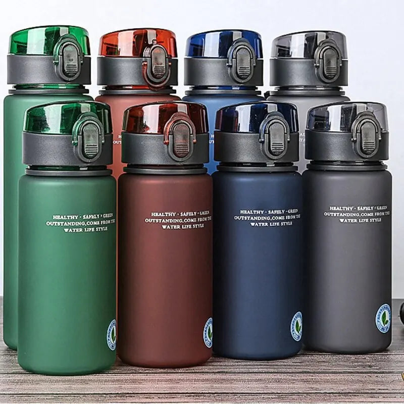 Brand BPA Free Leak Proof Sports Water Bottle High Quality Tour Hiking Portable My Favorite Drink Bottles  560ml